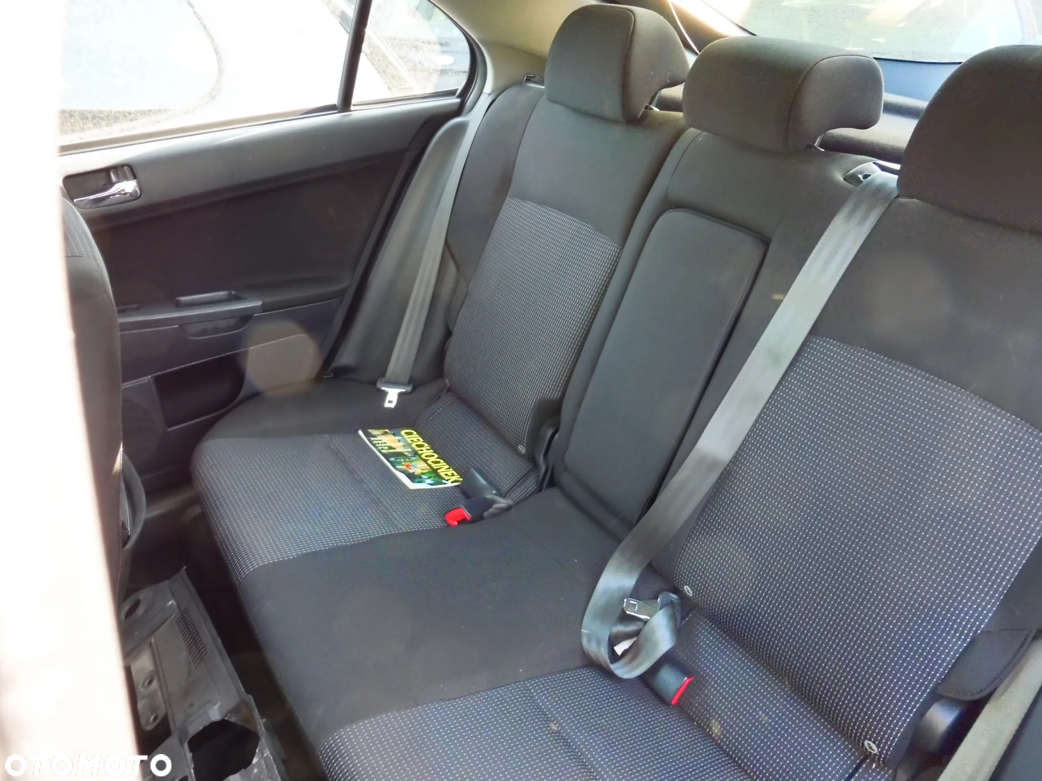 Mitsubishi Lancer VIII 1.8 16V 4B10 Skrzynia F5MBB X42A  Drzwi Zderzak Lampa - 9