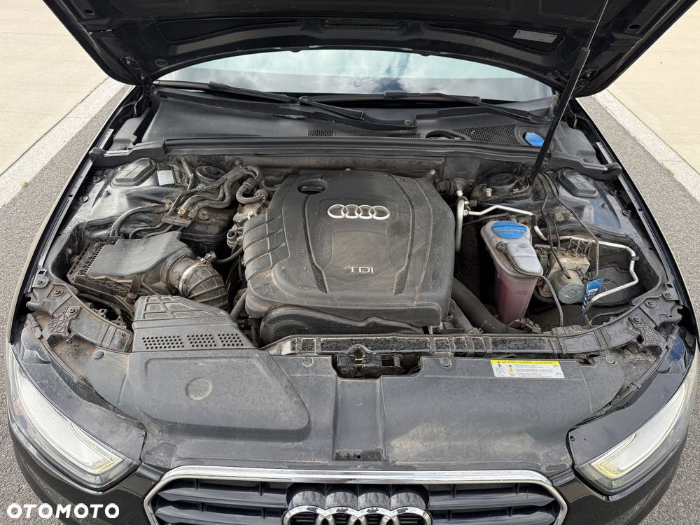 Audi A4 Avant 2.0 TDI DPF quattro S line Sportpaket - 26