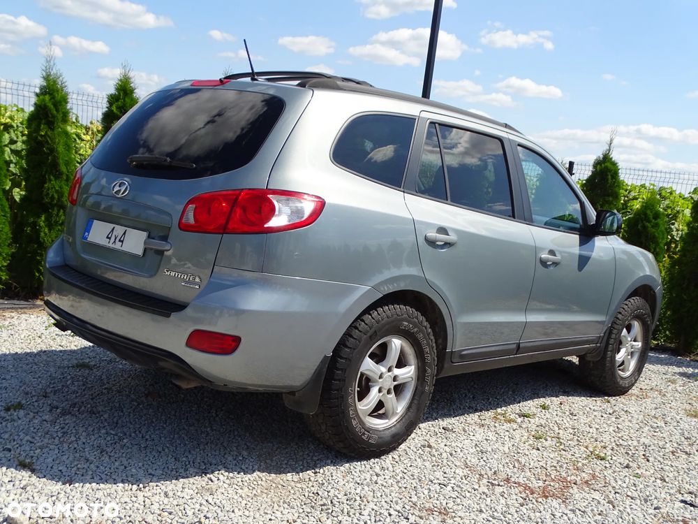 Hyundai Santa Fe - 5