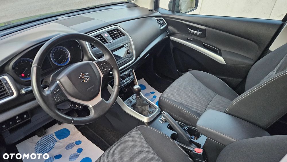 Suzuki SX4 S-Cross 1.6 Premium Plus - 16