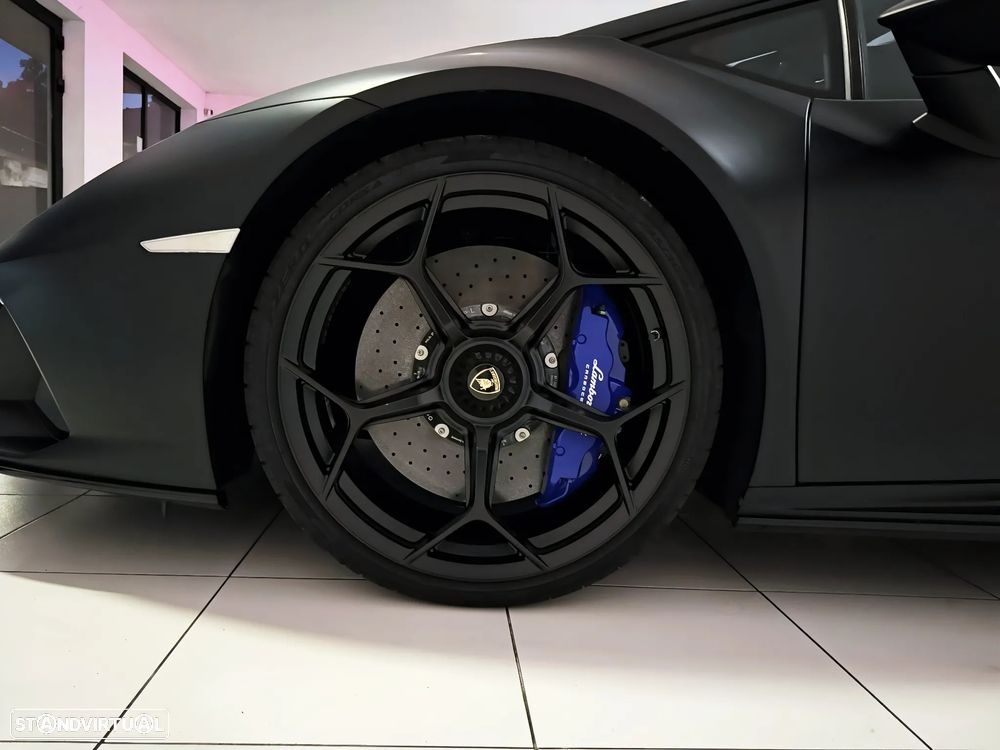 Lamborghini Huracán EVO - 12