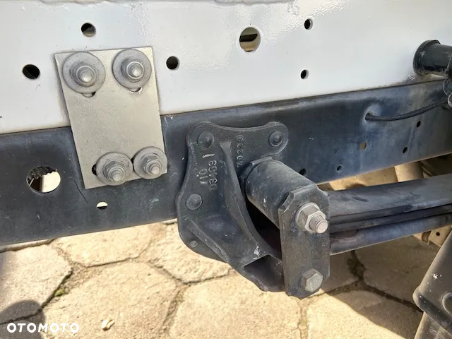 Isuzu M55 Śmieciarka FARID MK1 7m3 Euro 6 - 18