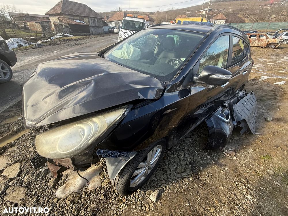 Hyundai ix35 2.0 CRDI High 4WD GL Style - 4