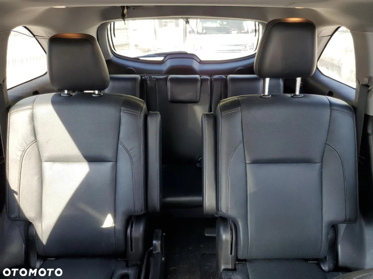 Toyota Highlander - 8