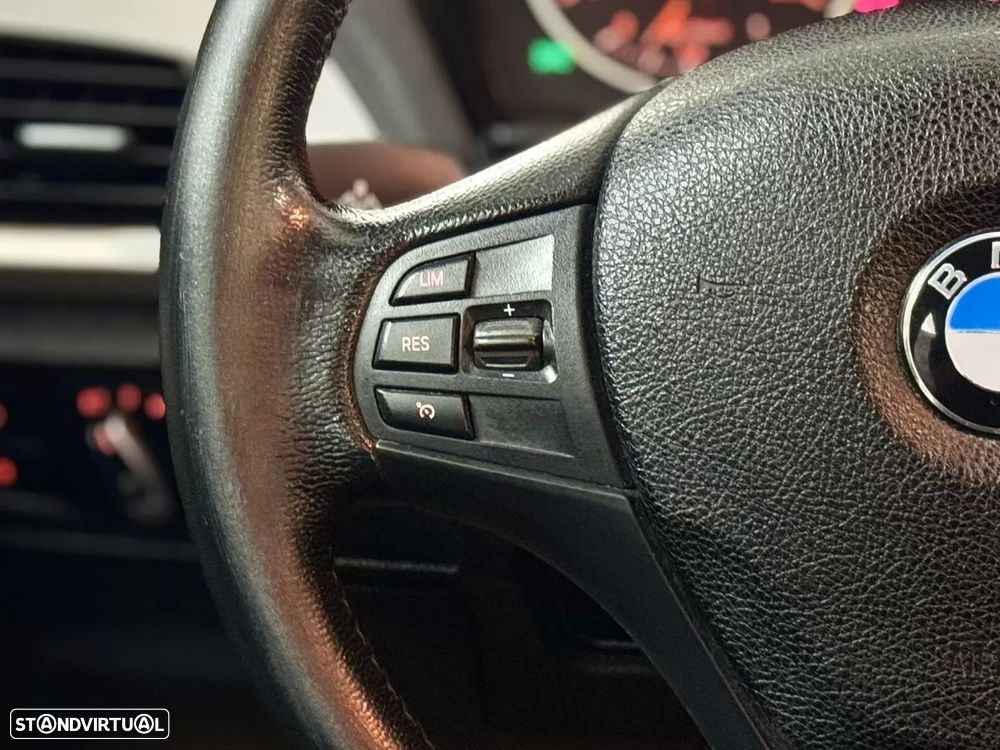 BMW 116 d EfficientDynamics - 27