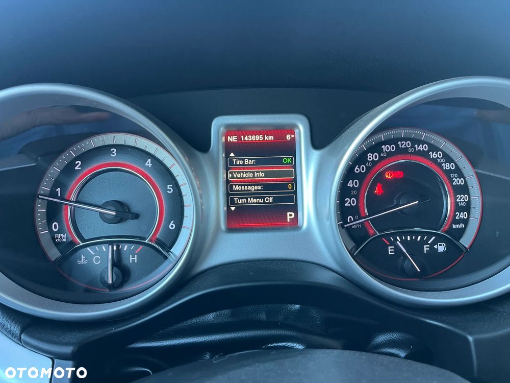 Fiat Freemont 2.0 Multijet Black Code AWD - 24