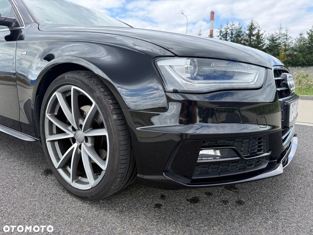 Audi A4 Avant 2.0 TDI DPF quattro S line Sportpaket - 11