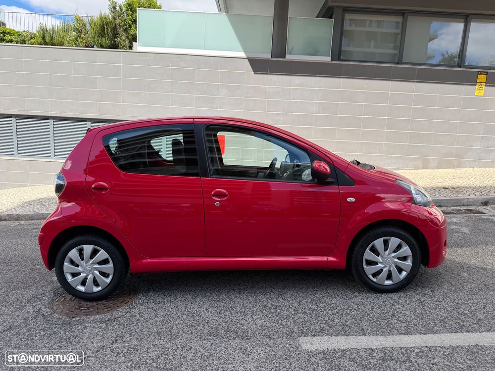 Toyota Aygo 1.0 + AC+VSC - 11