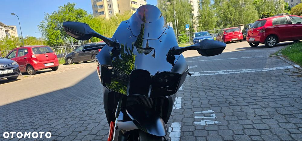 Kawasaki Ninja - 11