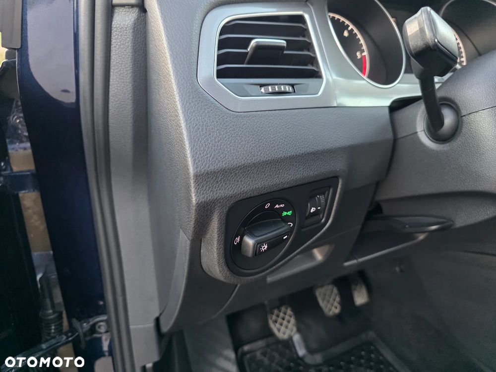 Volkswagen Golf Sportsvan - 16