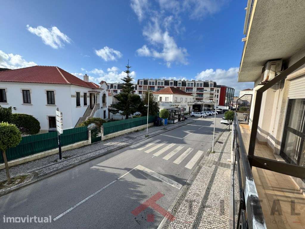 Apartamento T1 no Centro da Lourinhã - Grande imagem: 2/9