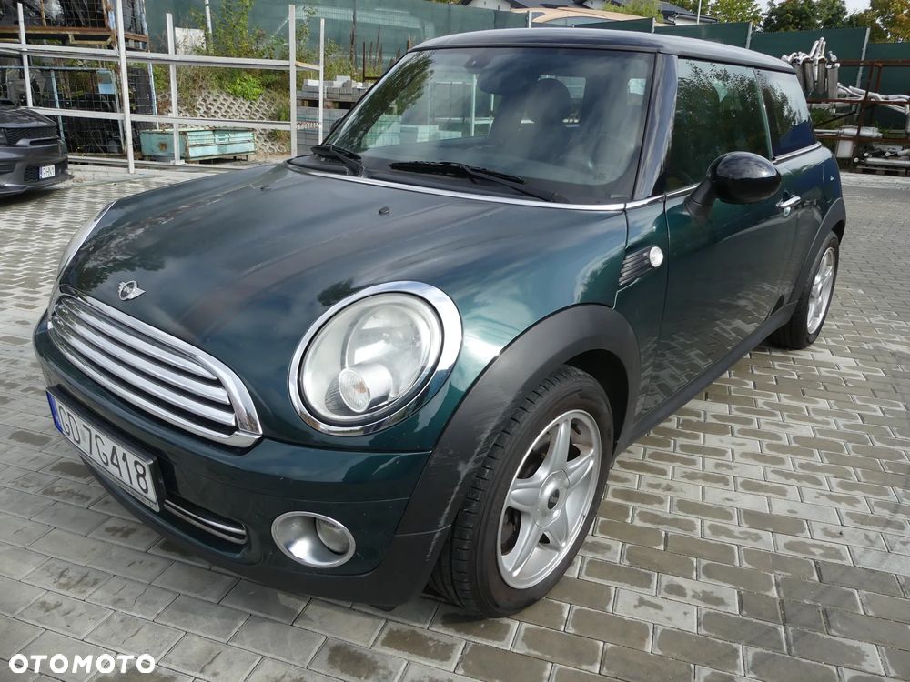 MINI Cooper Standard - 1