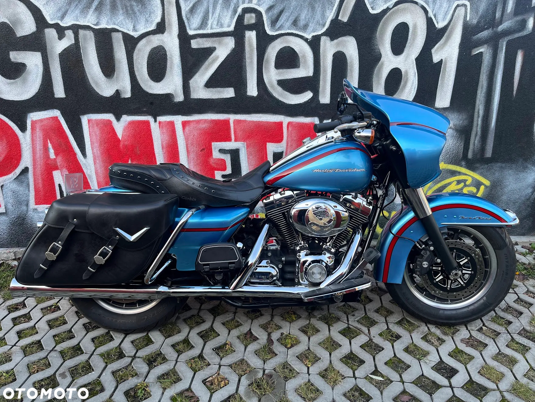 Harley-Davidson Touring Road King - 2