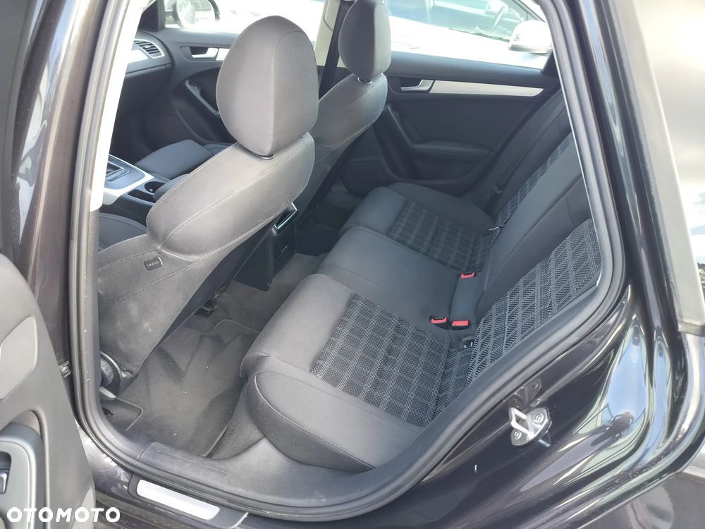 Audi A4 Avant 1.8 TFSI Attraction - 15