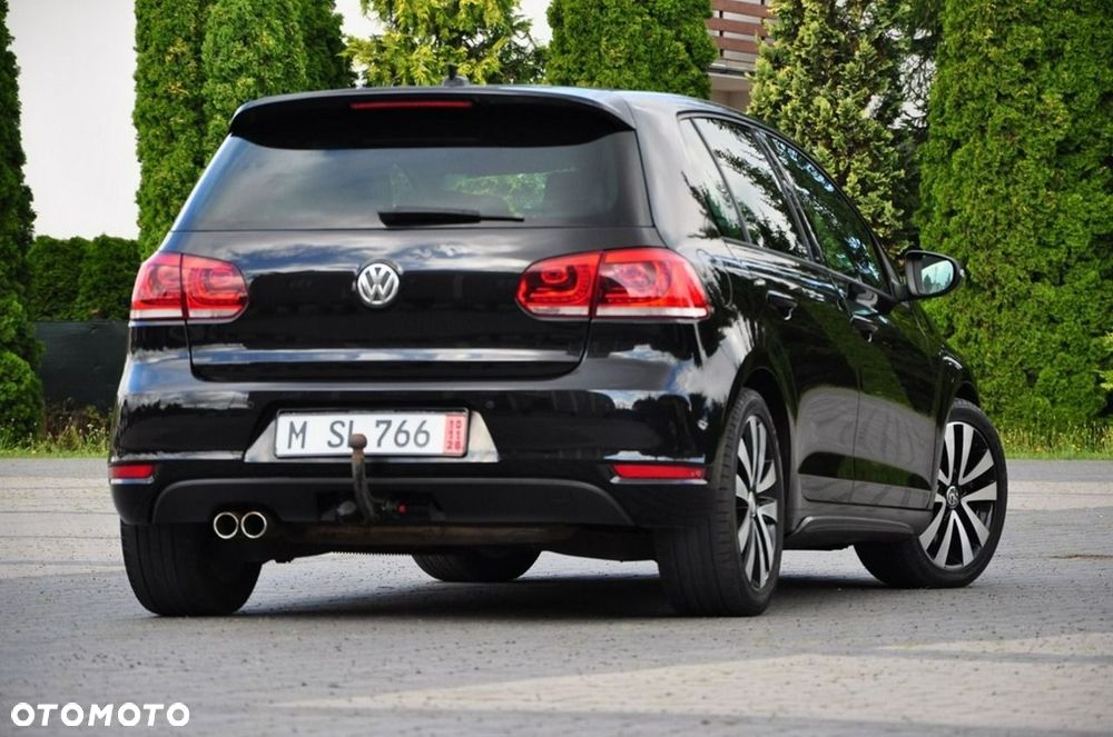 Volkswagen Golf - 16