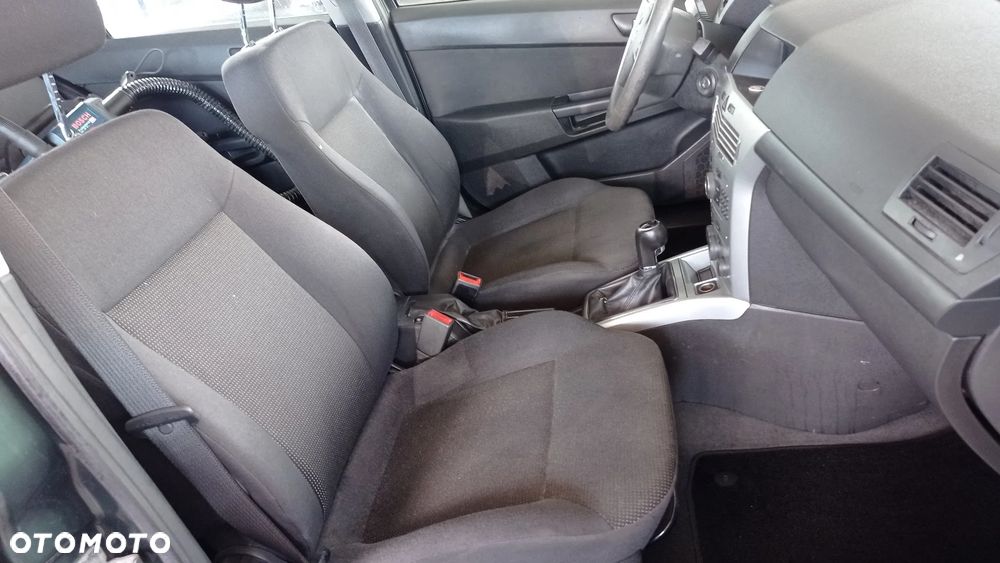 Opel Astra 1.4 Comfort / Cool - 37