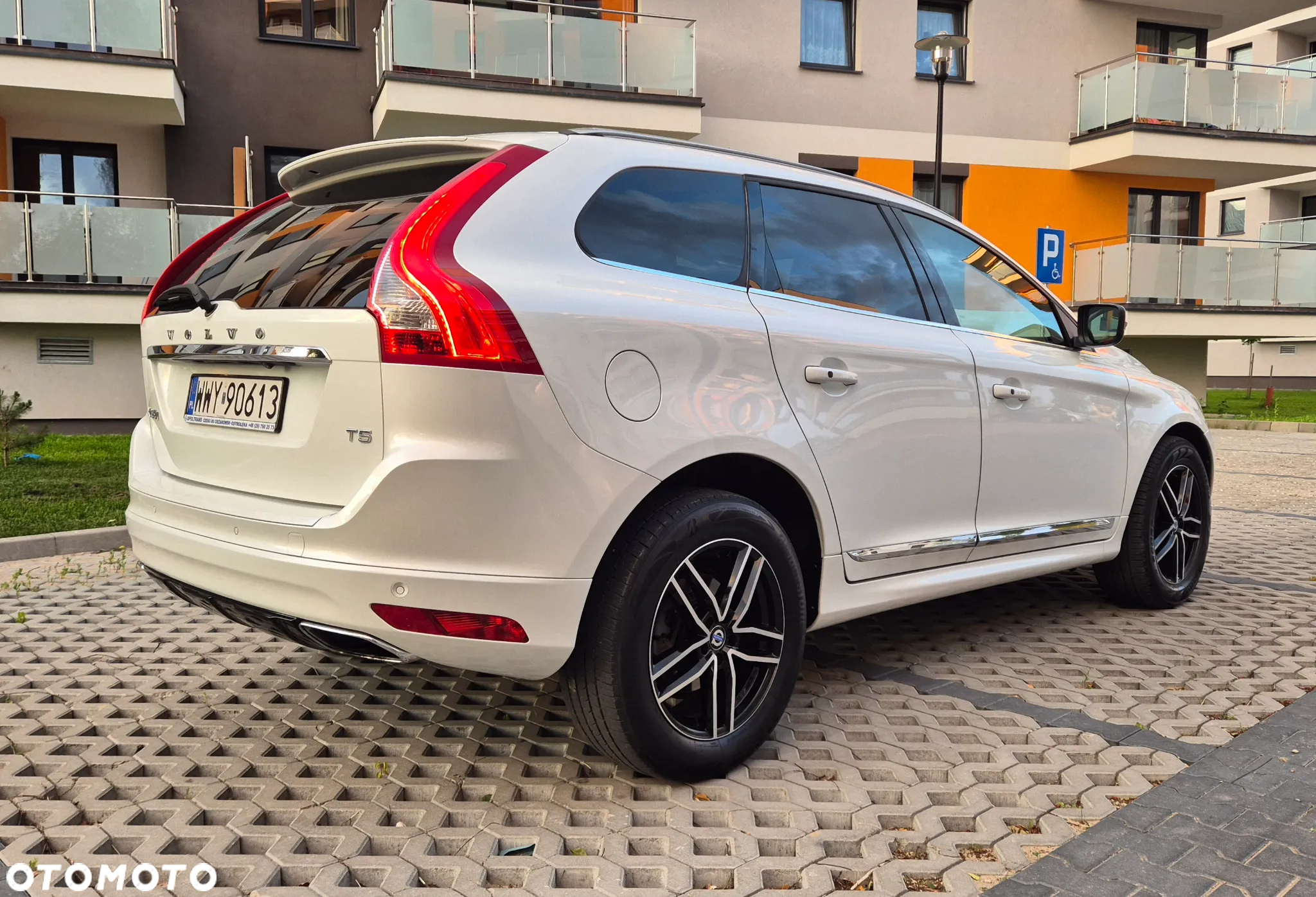 Volvo XC 60 T5 Geartronic Summum - 5