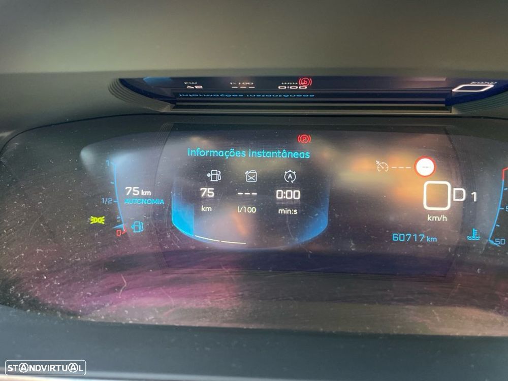 Peugeot 2008 1.2 PureTech GT Line EAT8 - 3