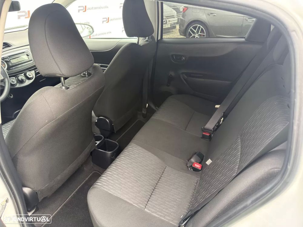 Toyota Yaris 1.4 D-4D Comfort - 16