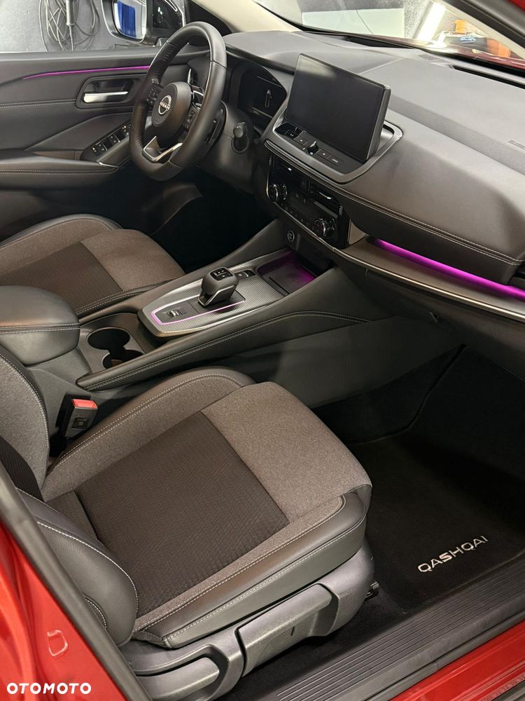 Nissan Qashqai 1.3 DIG-T mHEV N-Connecta Xtronic - 6