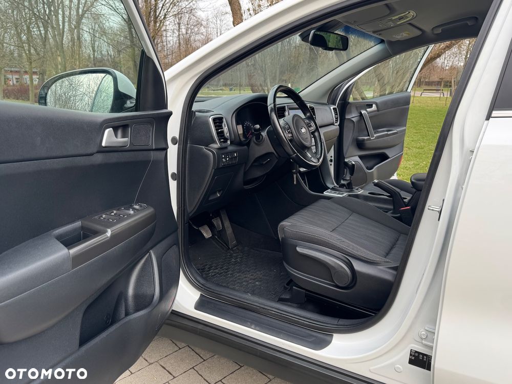 Kia Sportage 1.6 GDI 2WD DREAM-TEAM EDITION - 21