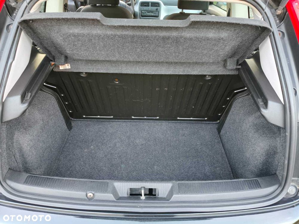 Fiat Grande Punto - 6