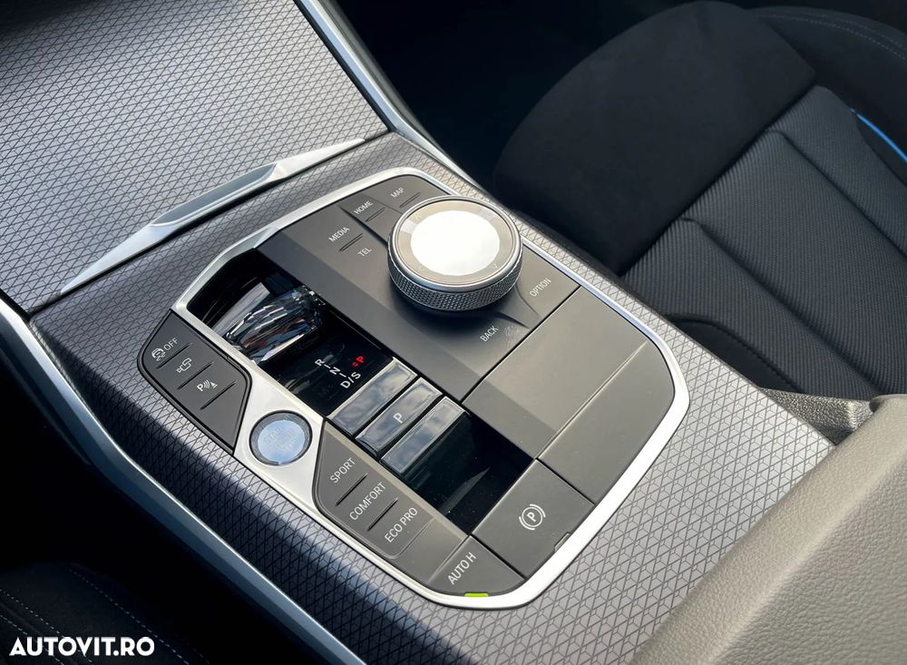 BMW Seria 3 320d xDrive AT MHEV - 12