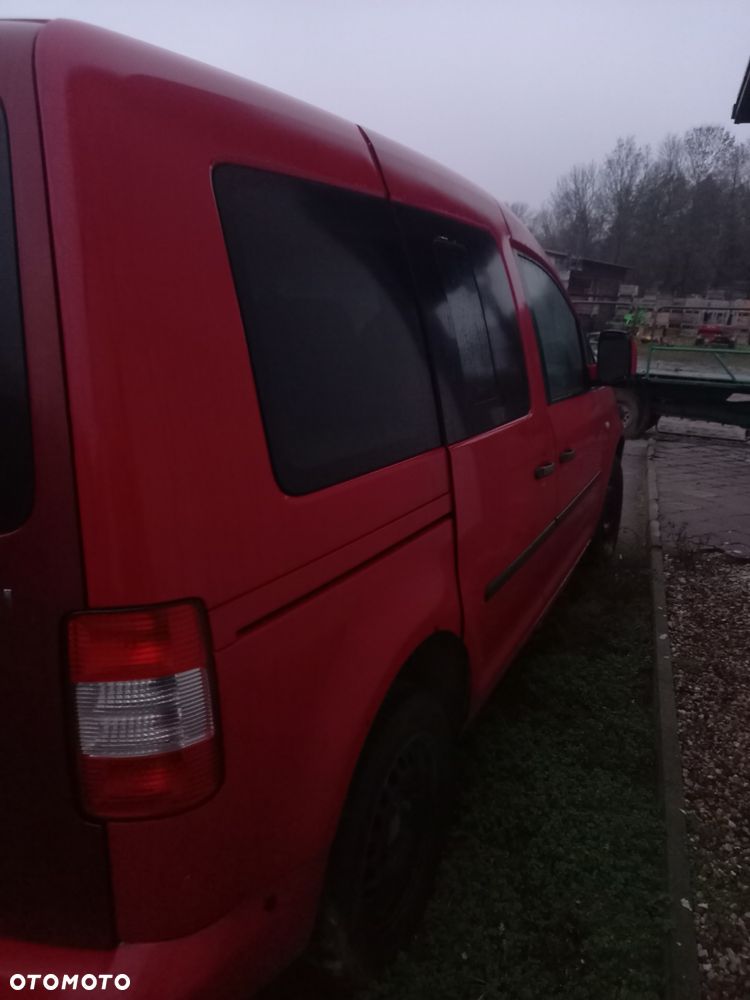Volkswagen Caddy - 4