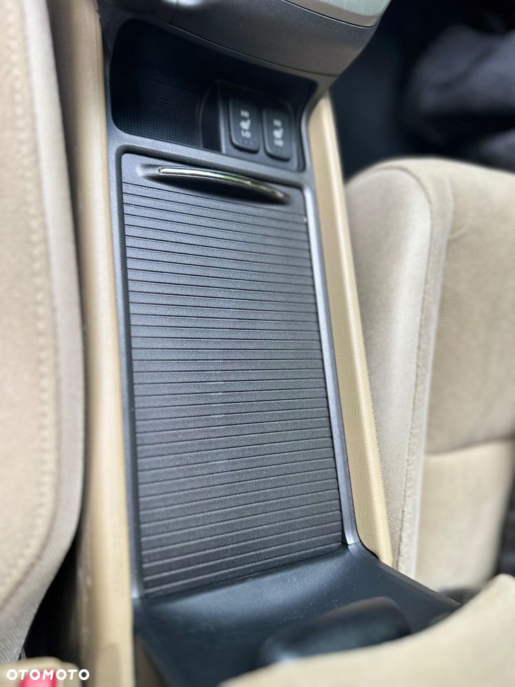 Honda Civic 1.3i-DSI i-VTEC IMA CVT Elegance - 28