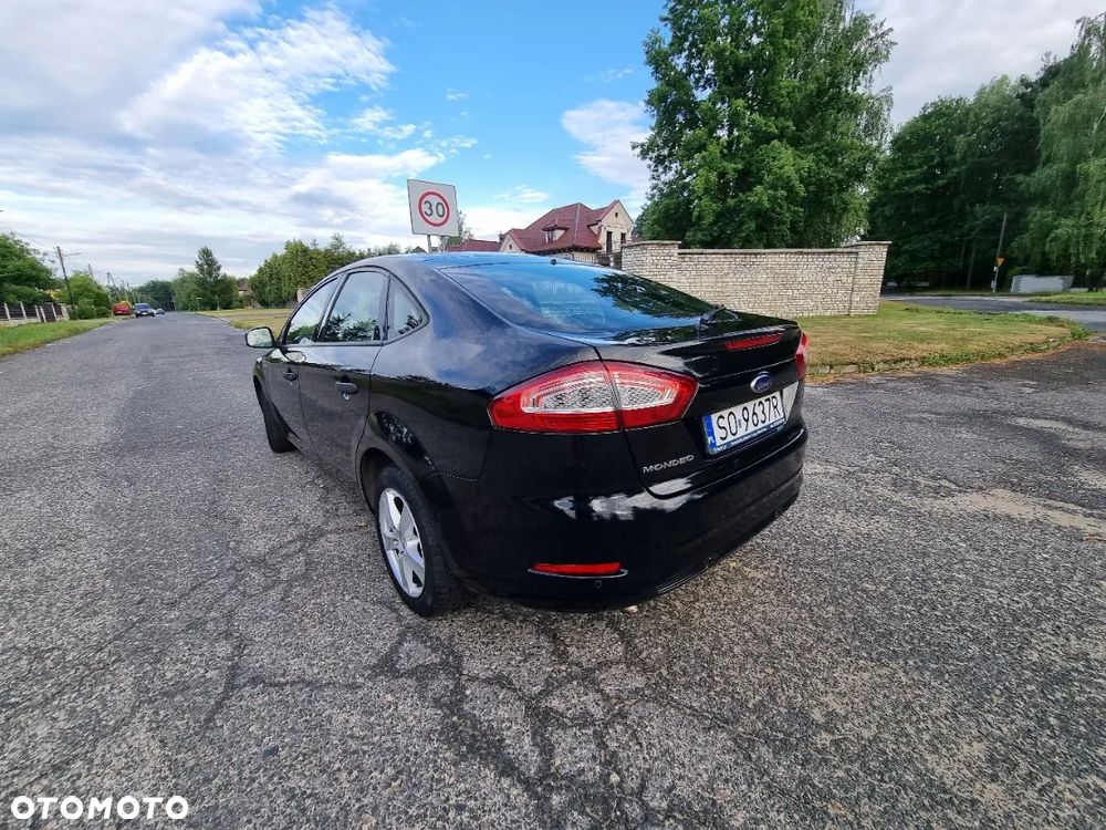 Ford Mondeo 1.6 TDCi Ambiente - 12