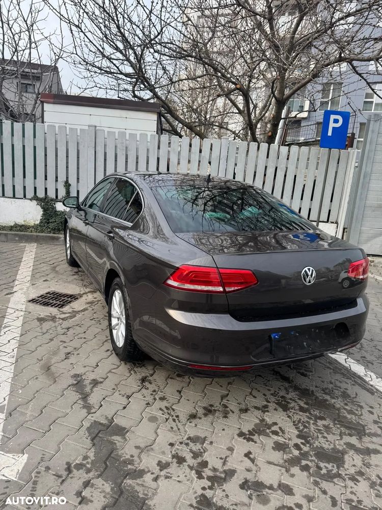 Volkswagen Passat 2.0 TDI SCR DSG Highline - 15
