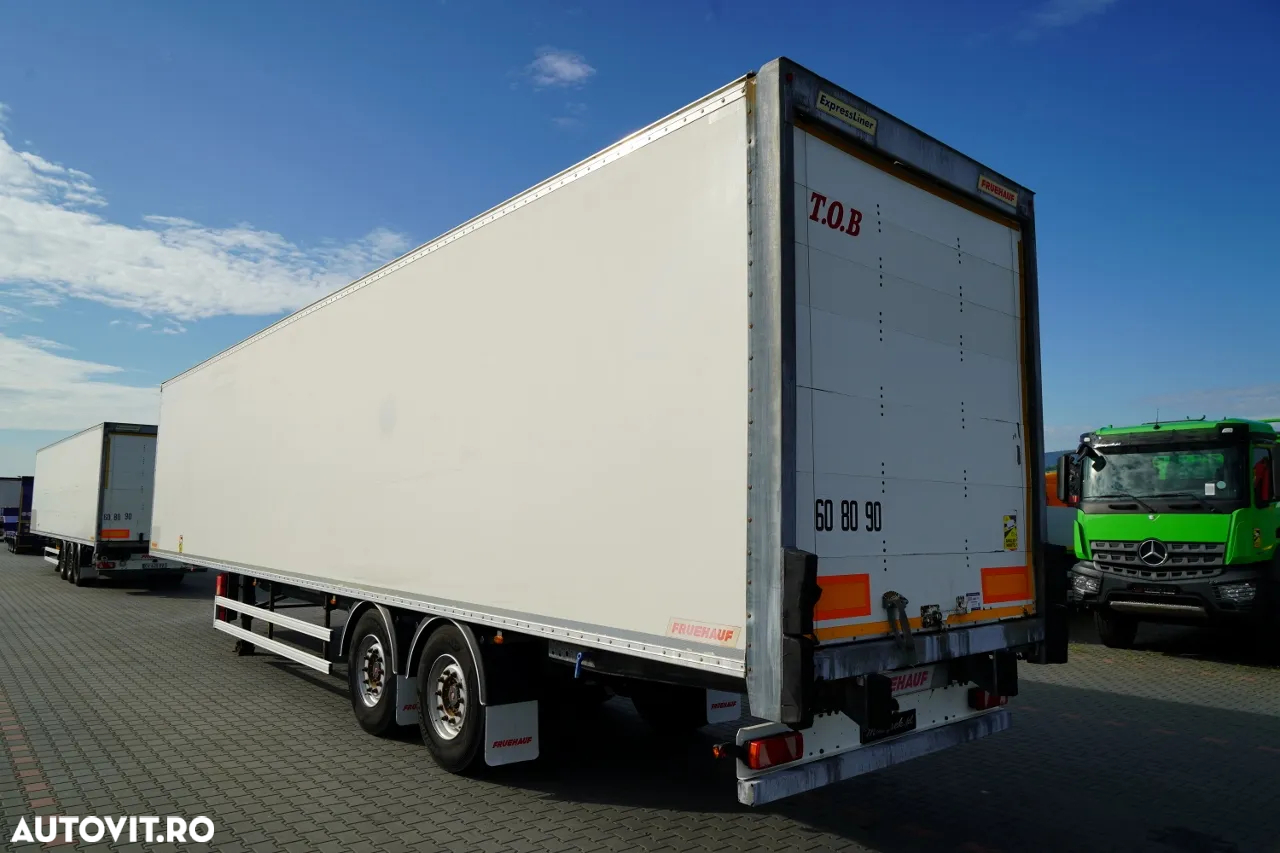 Fruehauf CONTAINER / KOFFER / AXE SAF / 2 AXE / OBLOANE RULANTE / PODEA RESISTENTĂ: ȘINĂ DIN SCADENĂ - 3