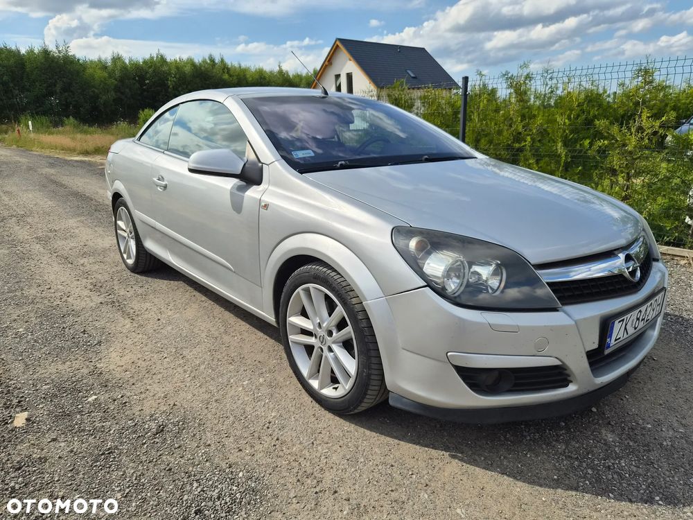 Opel Astra 1.9 CDTI Cosmo - 10