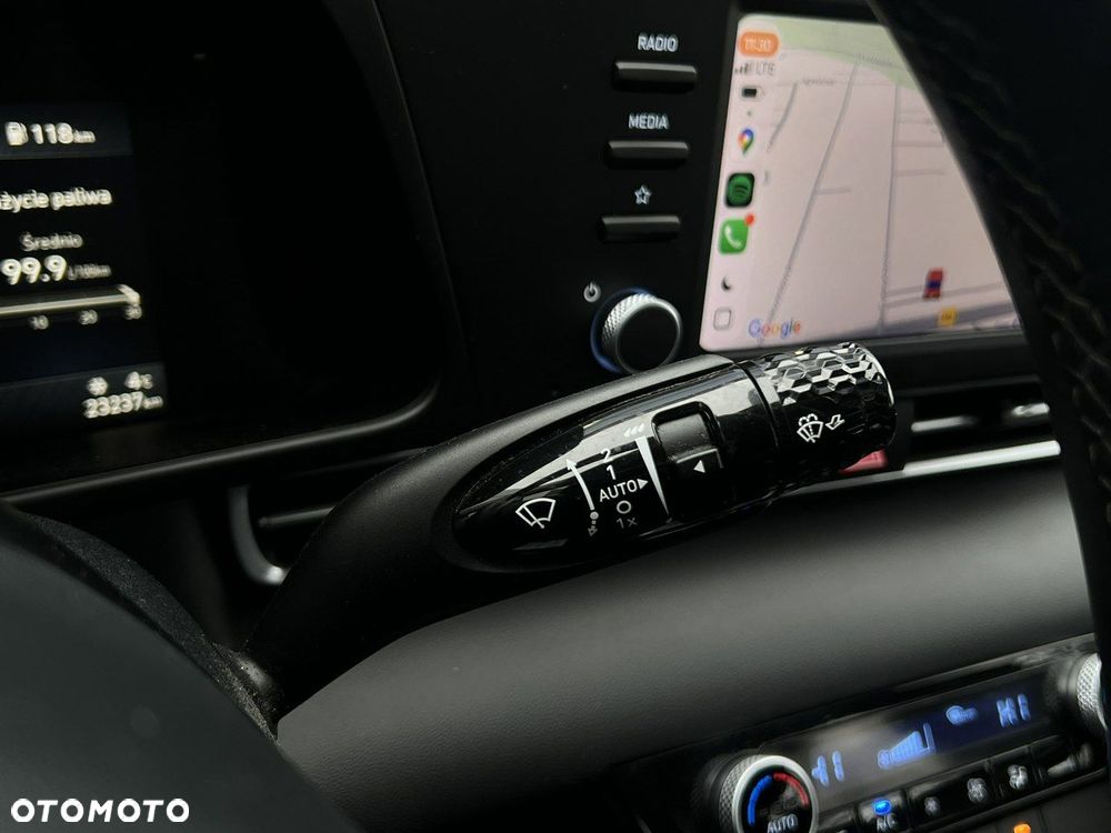 Hyundai Elantra - 15