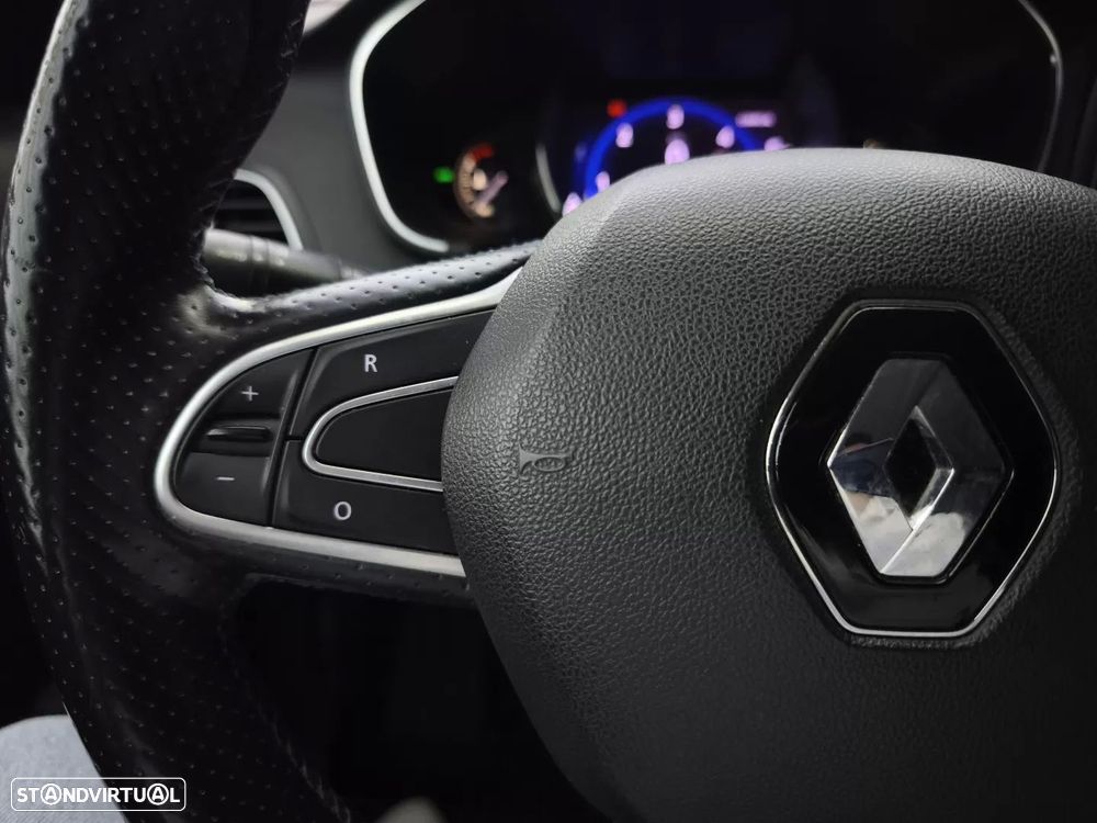 Renault Mégane Sport Tourer 1.5 dCi GT Line - 23