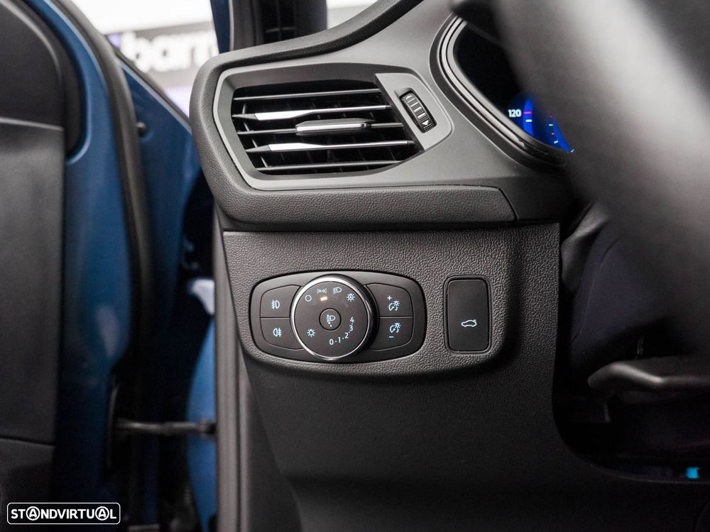 Ford Focus SW 1.0 EcoBoost MHEV ST-Line X - 18