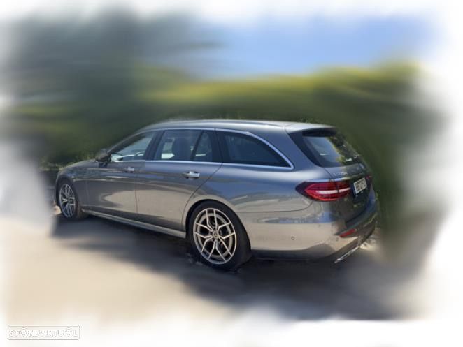 Mercedes-Benz E 220 d AMG Line 7L - 12