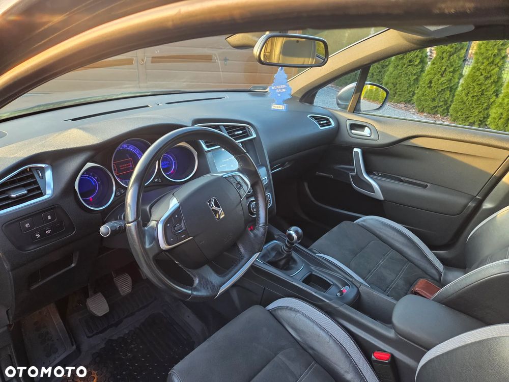 Citroën DS4 1.6 BlueHDi Be Chic S&S - 11
