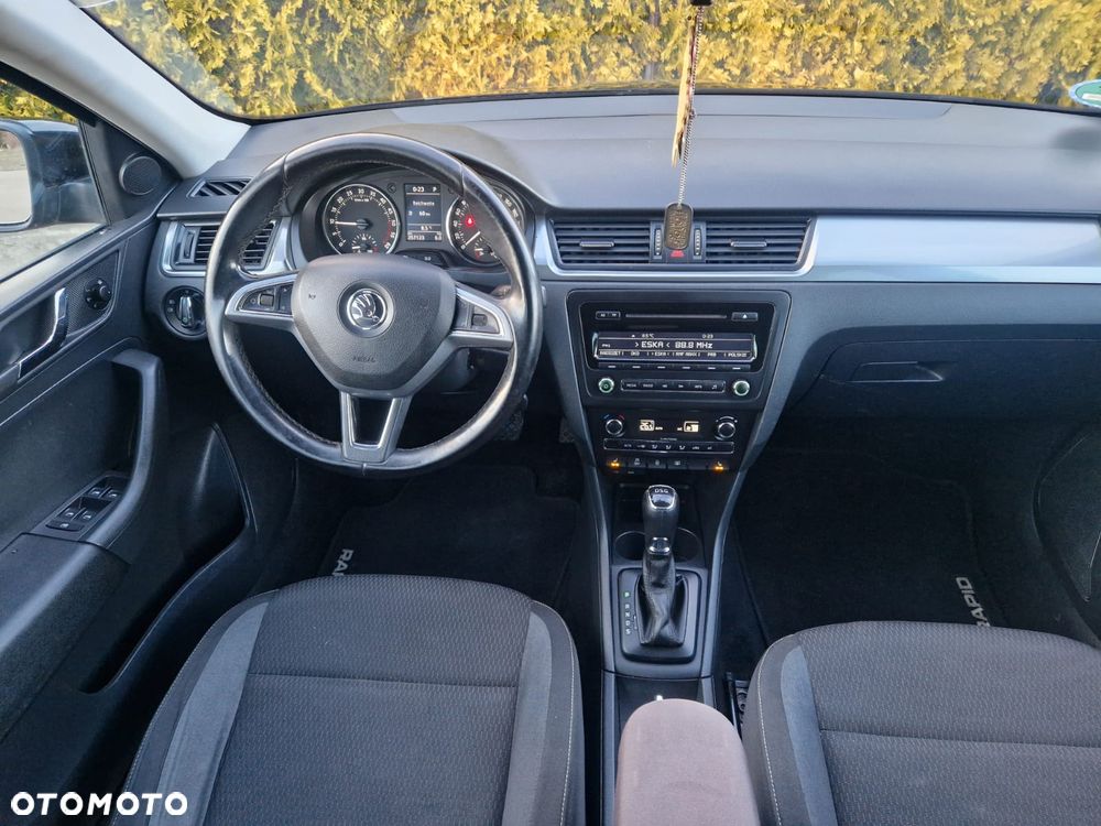 Skoda RAPID 1.6 TDI DSG Drive - 19