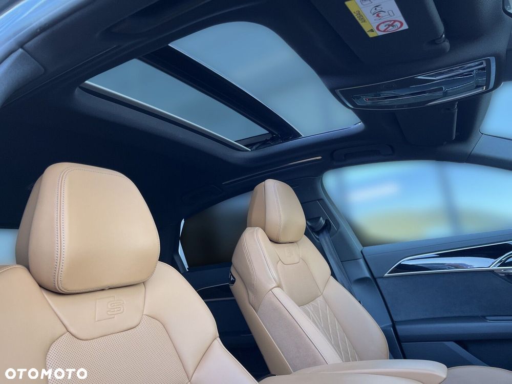Audi A8 - 26