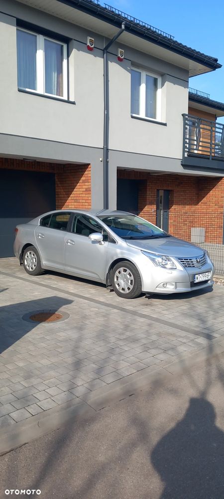 Toyota Avensis 1.8 Luna - 2