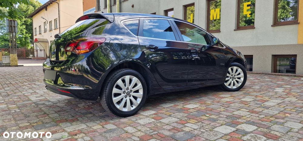 Opel Astra 1.4 Turbo Cosmo - 19