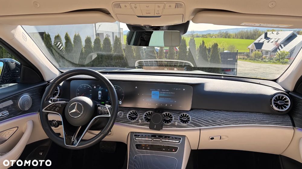 Mercedes-Benz Klasa E 300 d 4-Matic Avantgarde - 19