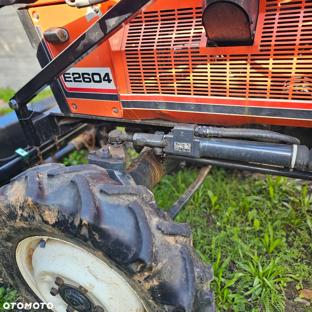 Hinomoto E2604 - 11