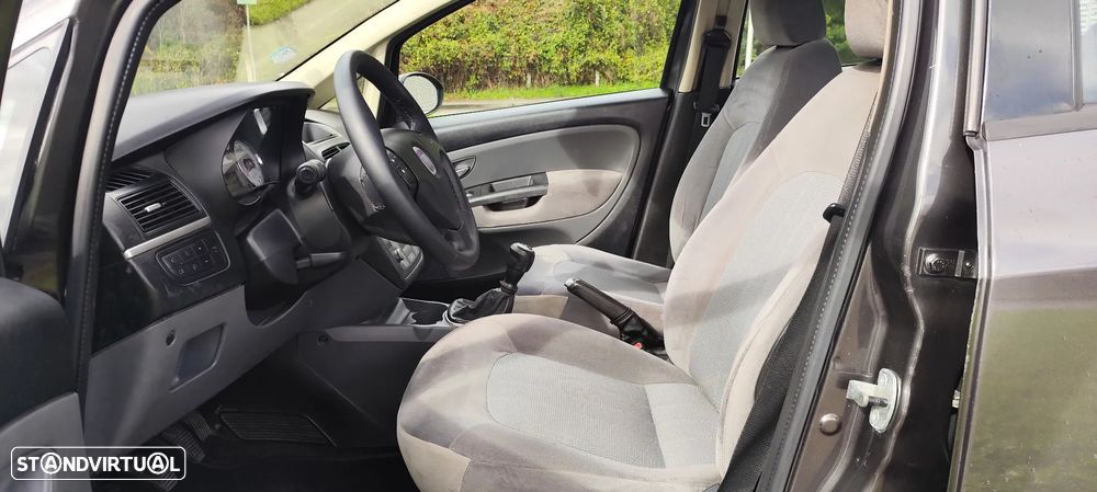 Fiat Linea 1.3 M-Jet Emotion - 10