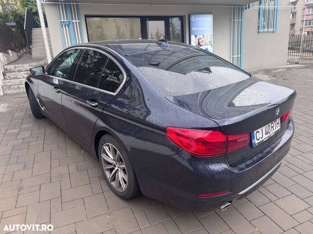 BMW Seria 5 530d xDrive AT - 4