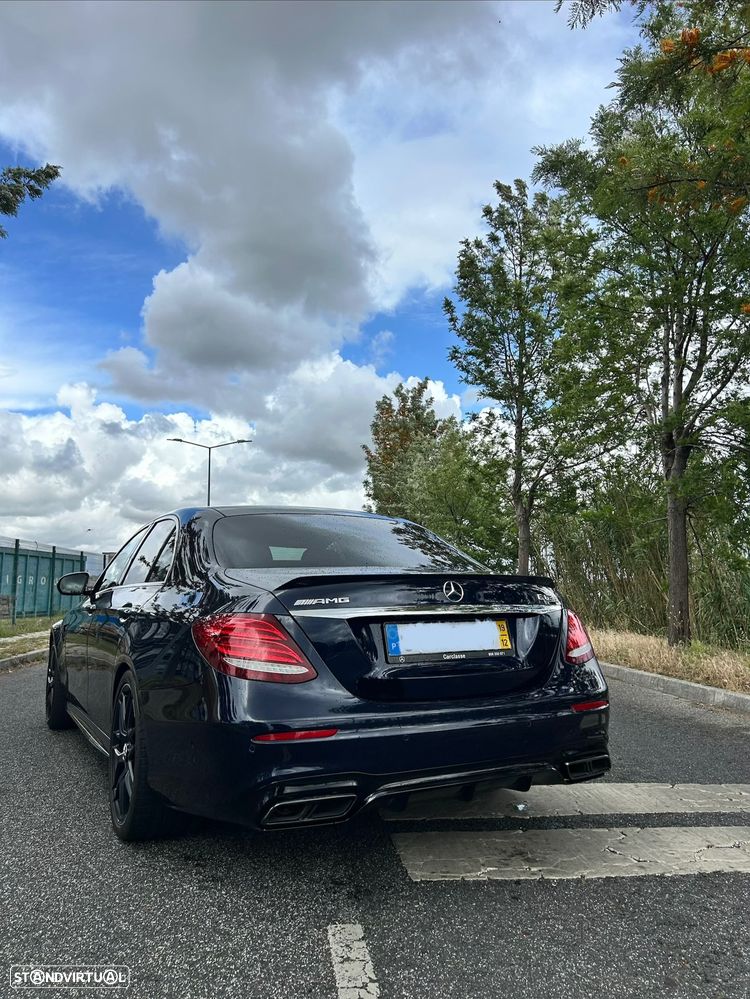 Mercedes-Benz E 63 AMG S 4Matic+ - 2