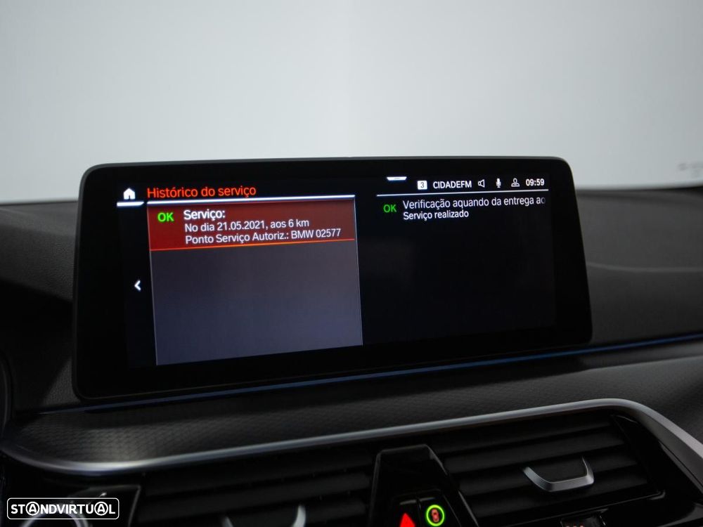 BMW 530 e Pack 50 anos M - 31