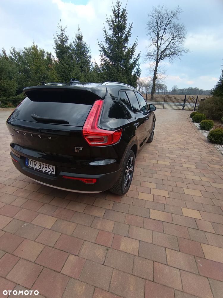 Volvo XC 40 D3 Momentum - 3