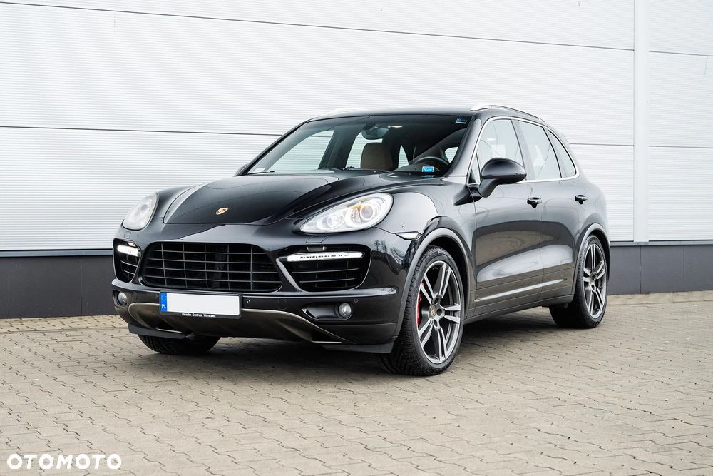 Porsche Cayenne Turbo - 1
